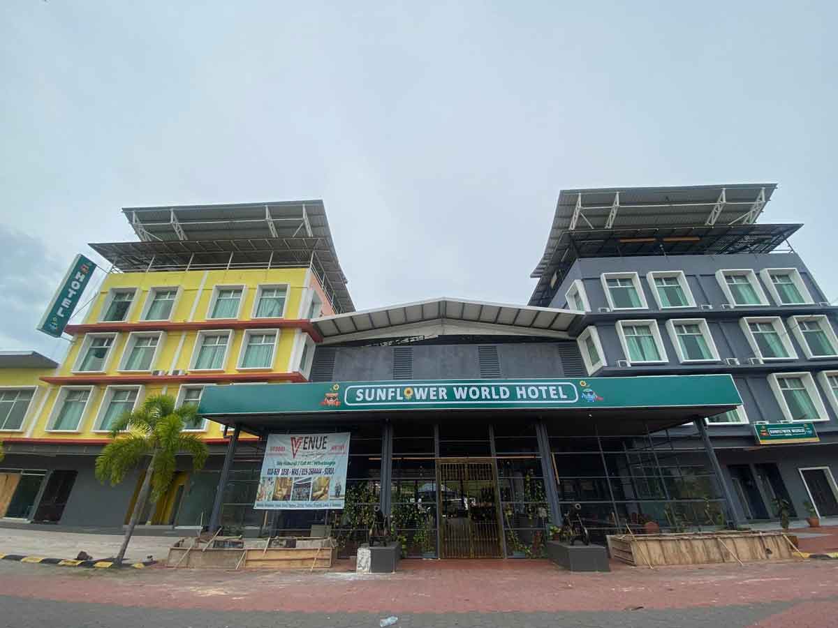 Sunflower World Hotel